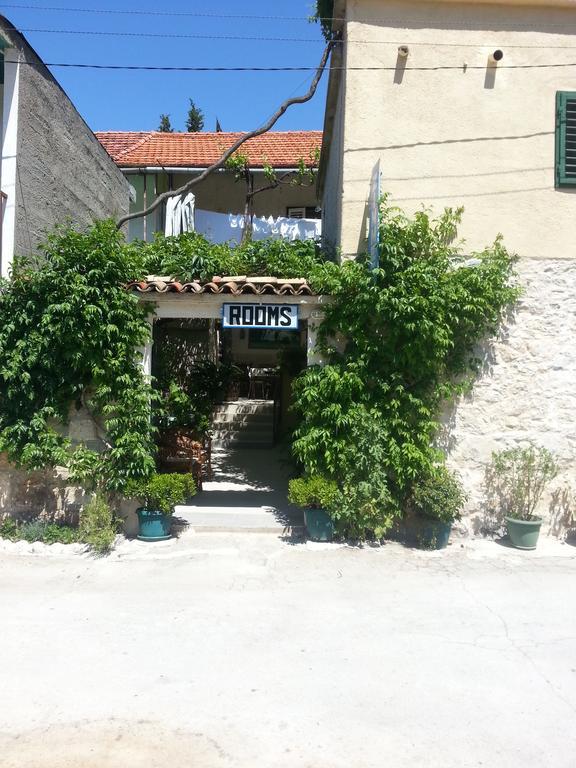 Apartments Darinka Skradin Værelse billede